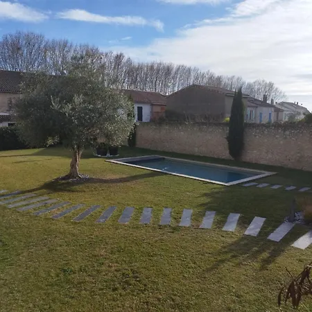 Maison Independante Dans Propriete A *